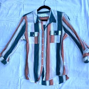 Olive+Oak Striped Buttoned Down Long Sleeved - L